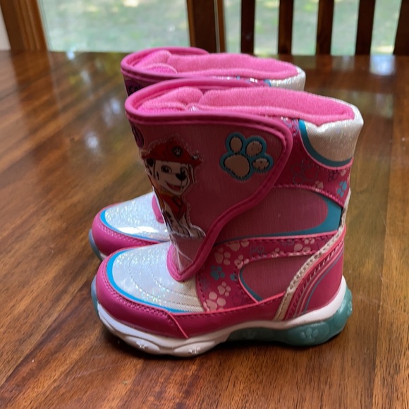 Paw patrol snow boots new - Picture 2 of 4